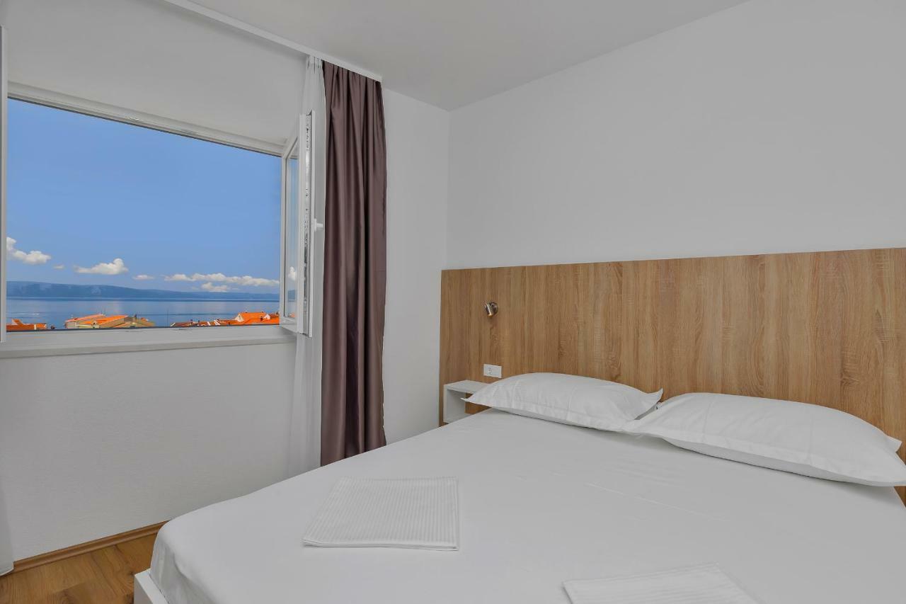 Apartmani Daniela Podgora Bagian luar foto