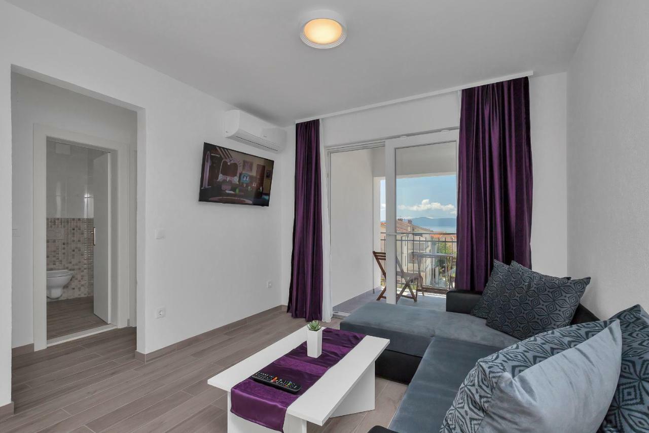 Apartmani Daniela Podgora Bagian luar foto