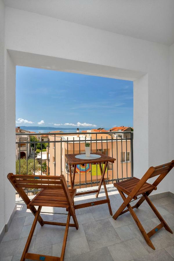Apartmani Daniela Podgora Bagian luar foto